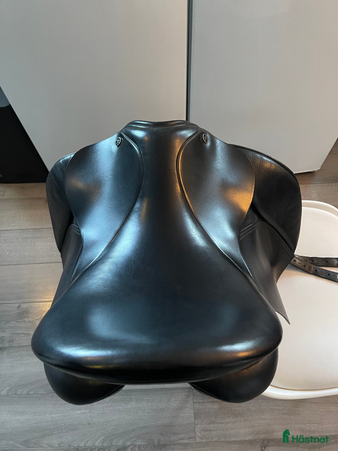 Sadlar hästutrustning till salu: Morris and Nolan dressyrsadel  i Åshammar - Annons 3