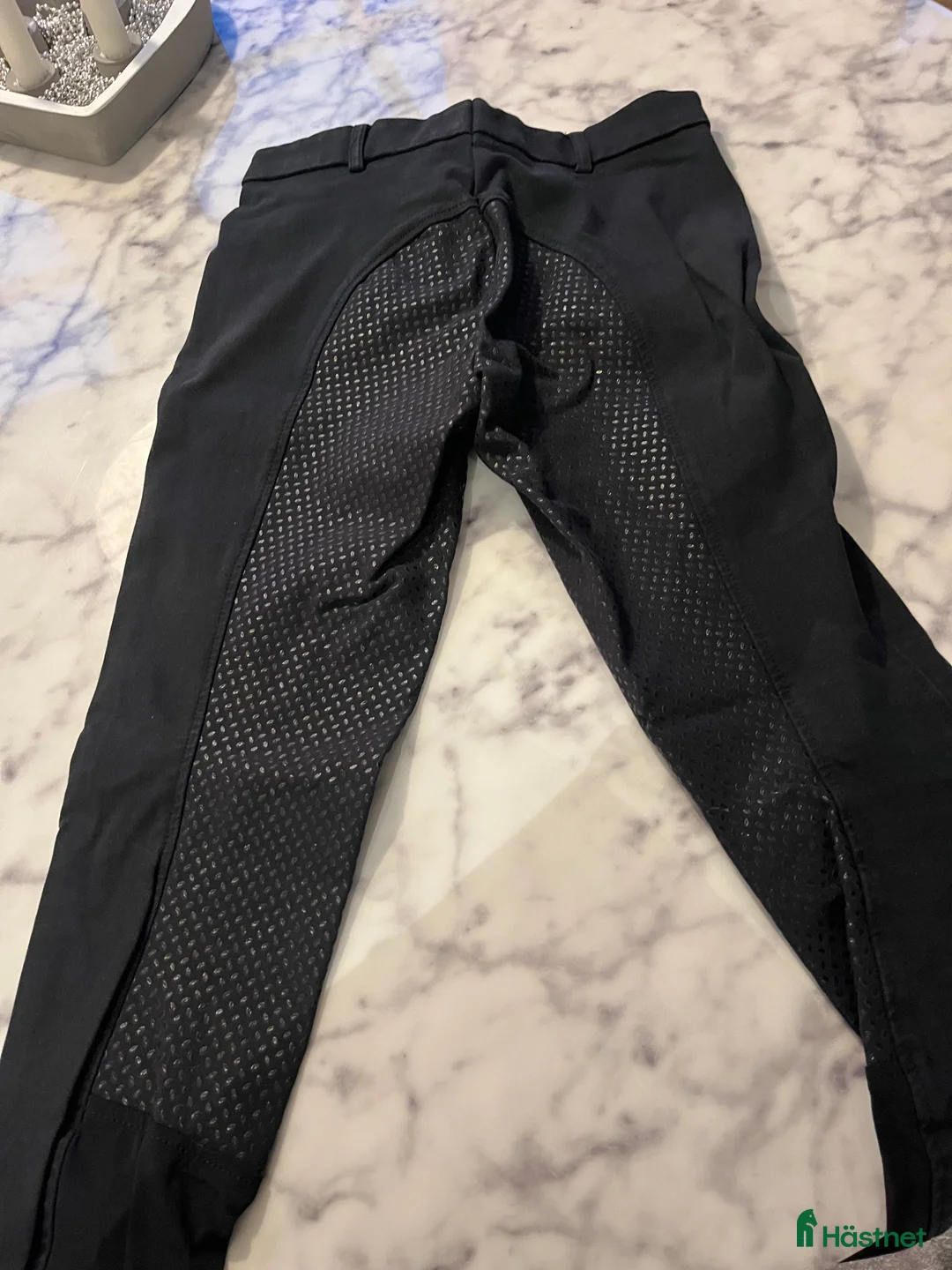 Ridbyxor ryttarutrustning till salu: Pikeur ridbyxa i Skärblacka - Annons 2