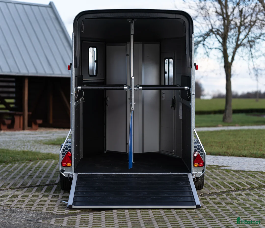 Hästtransporter  fordon & transport till salu: Cheval Liberté Touring Country med fronturlastning - Annons 10