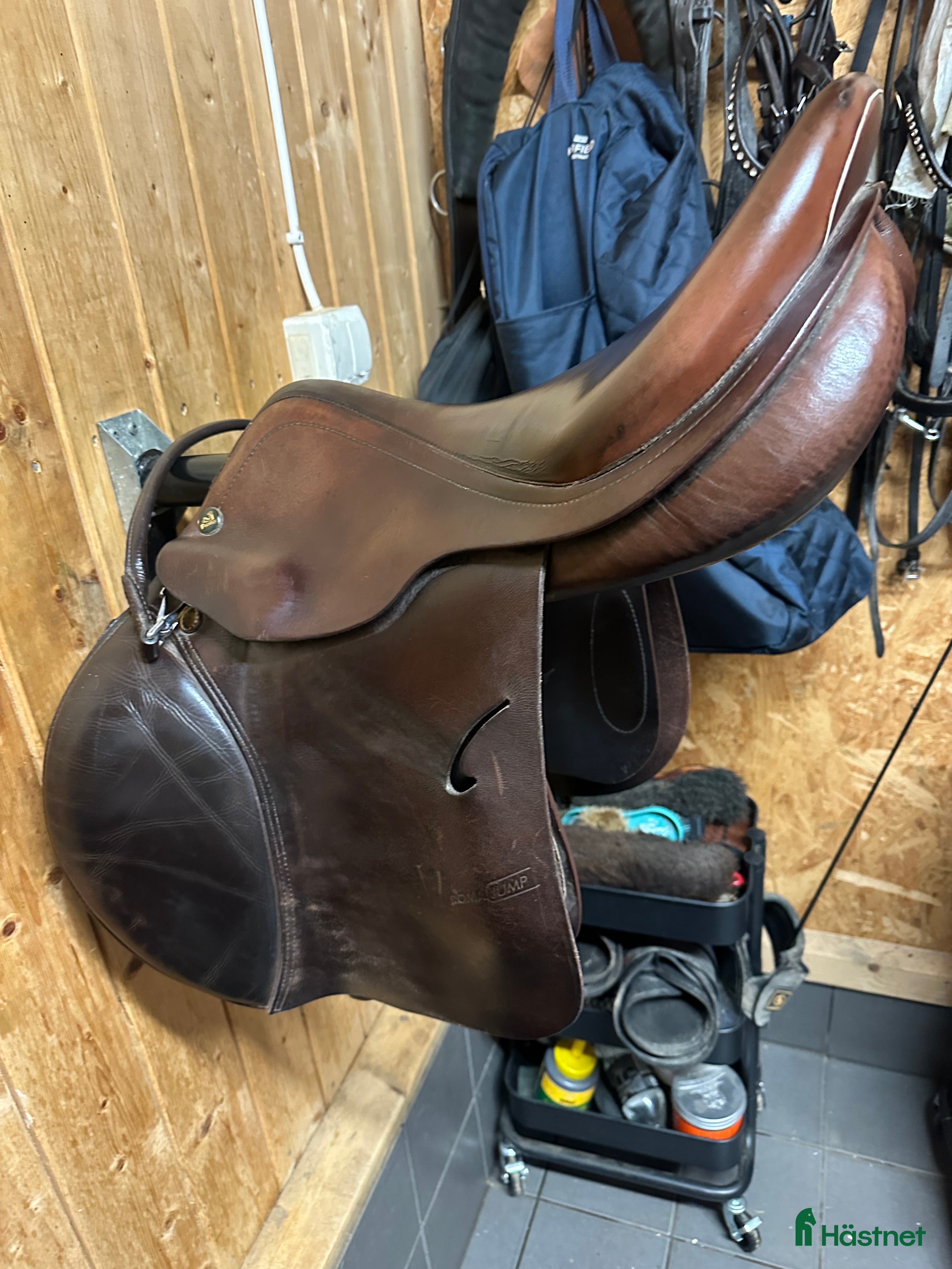 Sadlar hästutrustning till salu: Prestige Roma jump 17” i Uppsala - Annons 18