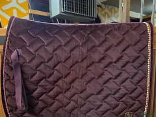 Schabrak & Vojlockar hästutrustning Hansbo dressyr schabrak 💜 i Ulrika - Annons 6