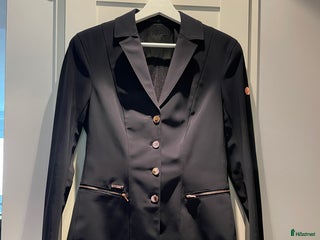 Jackor & Kavajer ryttarutrustning till salu: Snudd på oanvänd kavaj i Uppsala - Annons 2