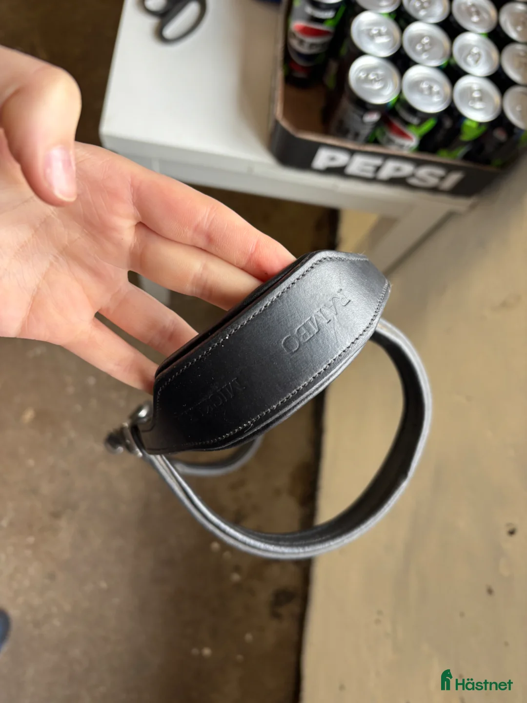 Träns hästutrustning till salu: Två stycken micklem träns  - Annons 4