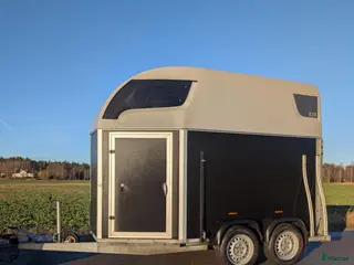 Hästtransporter fordon & transport till salu: Sirius s75 i Vikbolandet - Annons 1