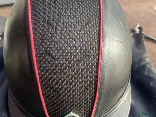 Hjälmar ryttarutrustning till salu: Charles Owen i Rödeby - Annons 13