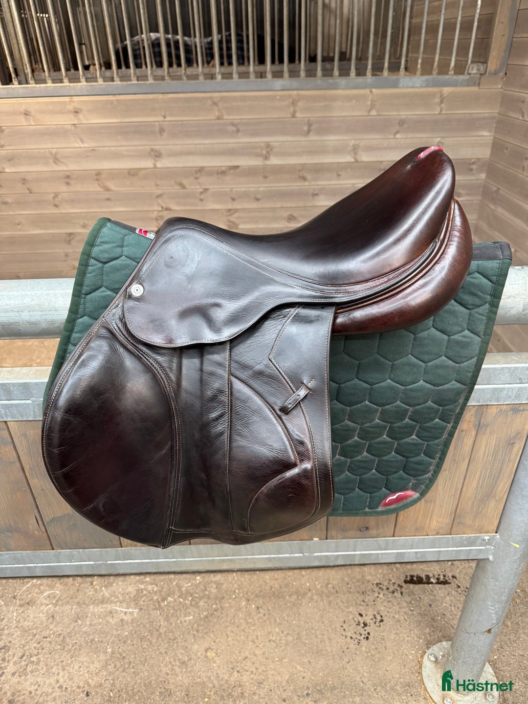 Sadlar hästutrustning till salu: Equipe EK EVO 17" i Tolvsrød - Annons 3