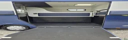 Hästlastbilar  fordon & transport till salu: Hästlastbil 5-sitsig Theault V-galler,Automat - Annons 10
