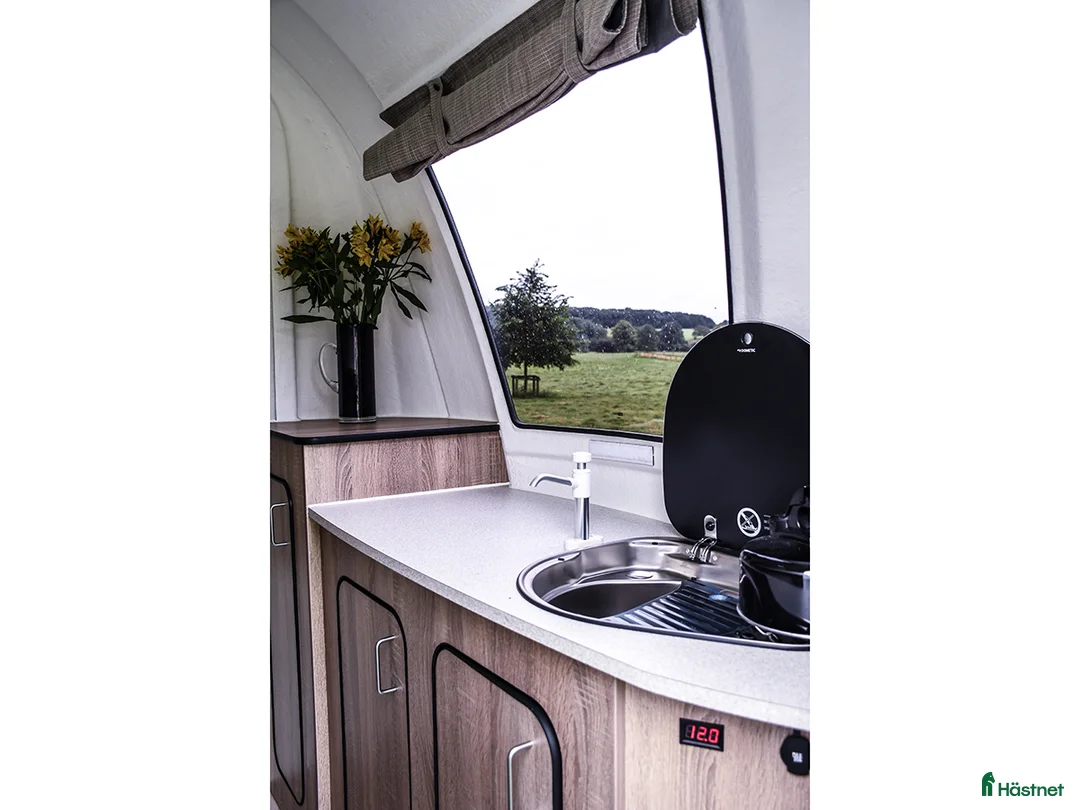 Hästtransporter  fordon & transport till salu: Equi Trek Night Treka i Kareby - Annons 5