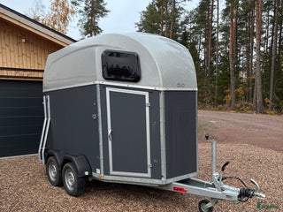 Hästtransporter fordon & transport till salu: Bäckman DUO Esprit i Ljungsbro - Annons 1