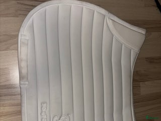 Schabrak & Vojlockar hästutrustning till salu: PS of Sweden schabrak – vit stripe, fint skick i Surahammar - Annons 3