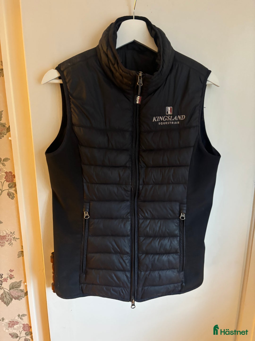 Jackor & Kavajer ryttarutrustning till salu: Kingsland väst i Bergsjö - Annons 4