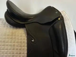 Sadlar hästutrustning Dressyrsadel Prestige Passion 16" i Uppsala - Annons 5