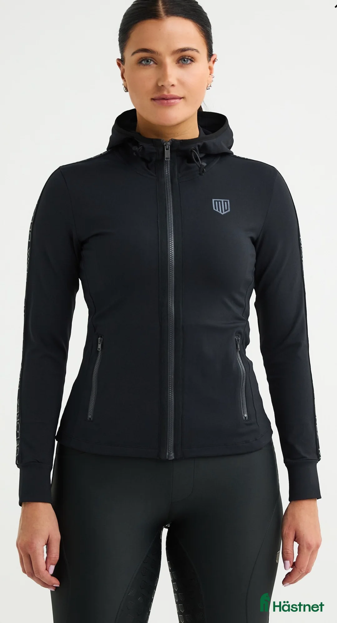 Övrigt Ridkläder ryttarutrustning till salu: Sport hoodie - Maya Delorez  - Annons 1