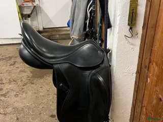 Sadlar hästutrustning Lippo Integro 17 i Åkersberga - Annons 3