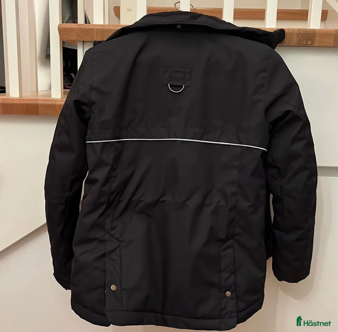 Jackor & Kavajer ryttarutrustning till salu: Fleecefodrade ridjacka i Åkersberga - Annons 3