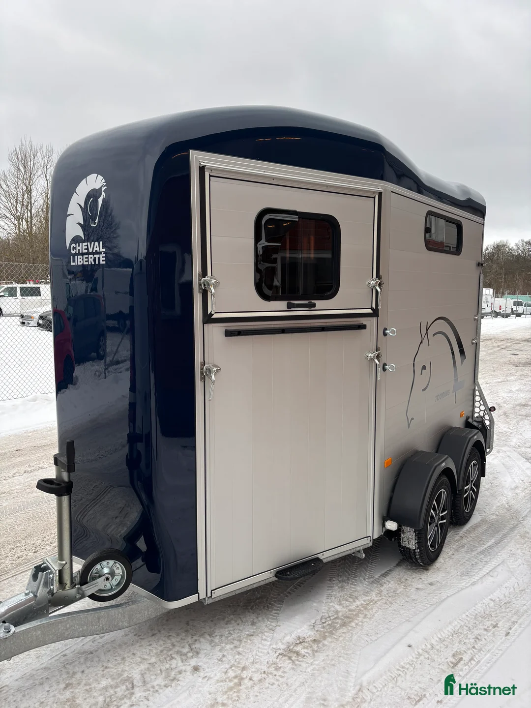 Hästtransporter  fordon & transport till salu: Cheval Touring Country  - Annons 1