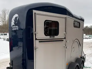 Hästtransporter fordon & transport till salu: Cheval Touring Country - Annons 3