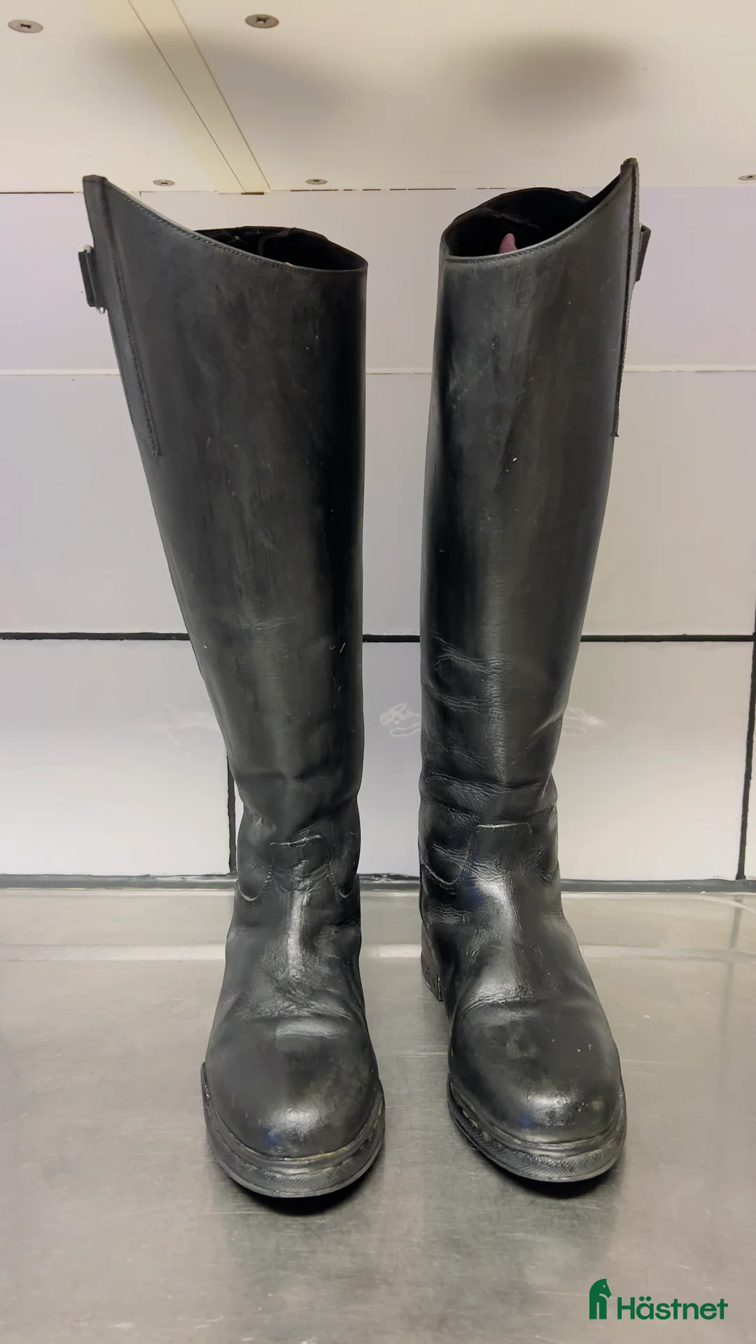 Ridstövlar ryttarutrustning till salu: Ridstövlar i Ljungaverk - Annons 2