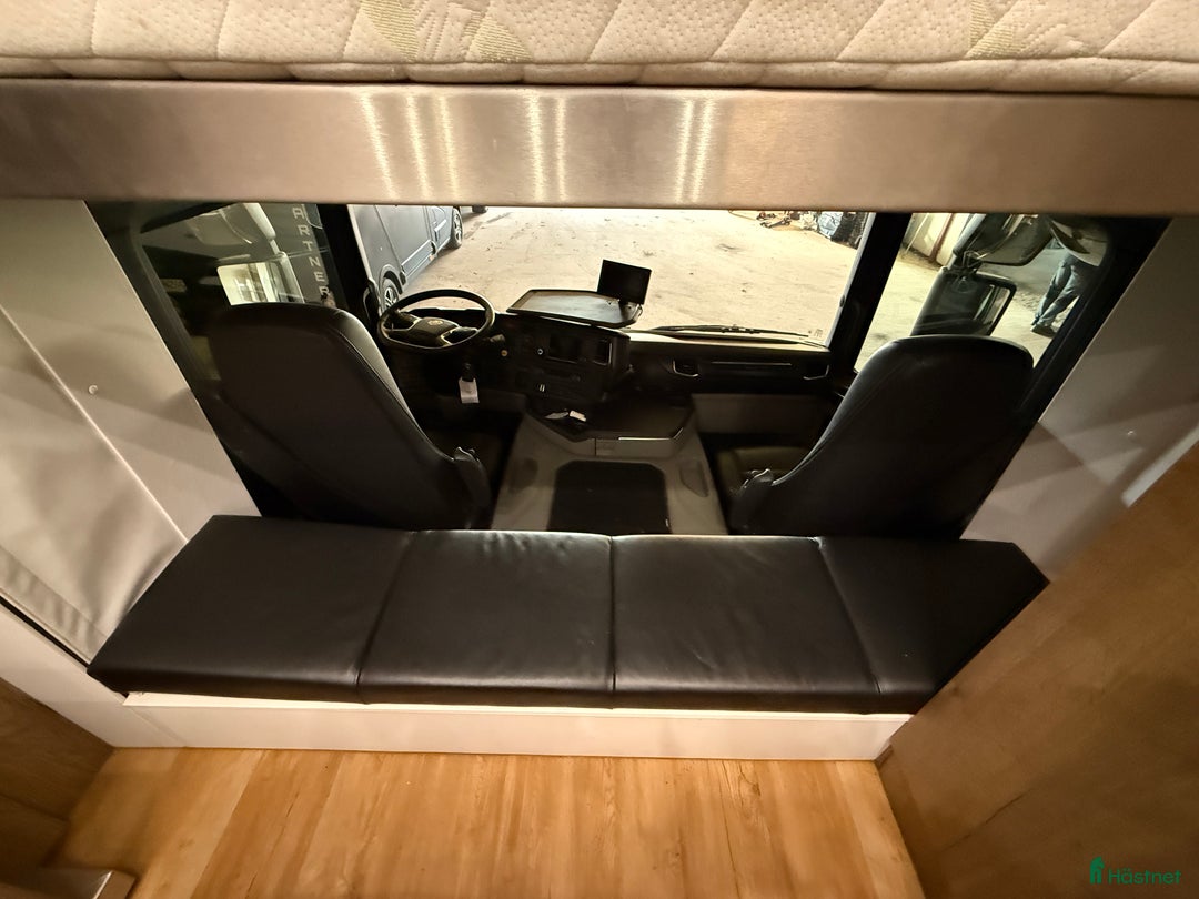 Hästlastbilar  fordon & transport till salu: Exklusiv 6-hästars Scania hästlastbil Horsepartner i Laholm - Annons 9