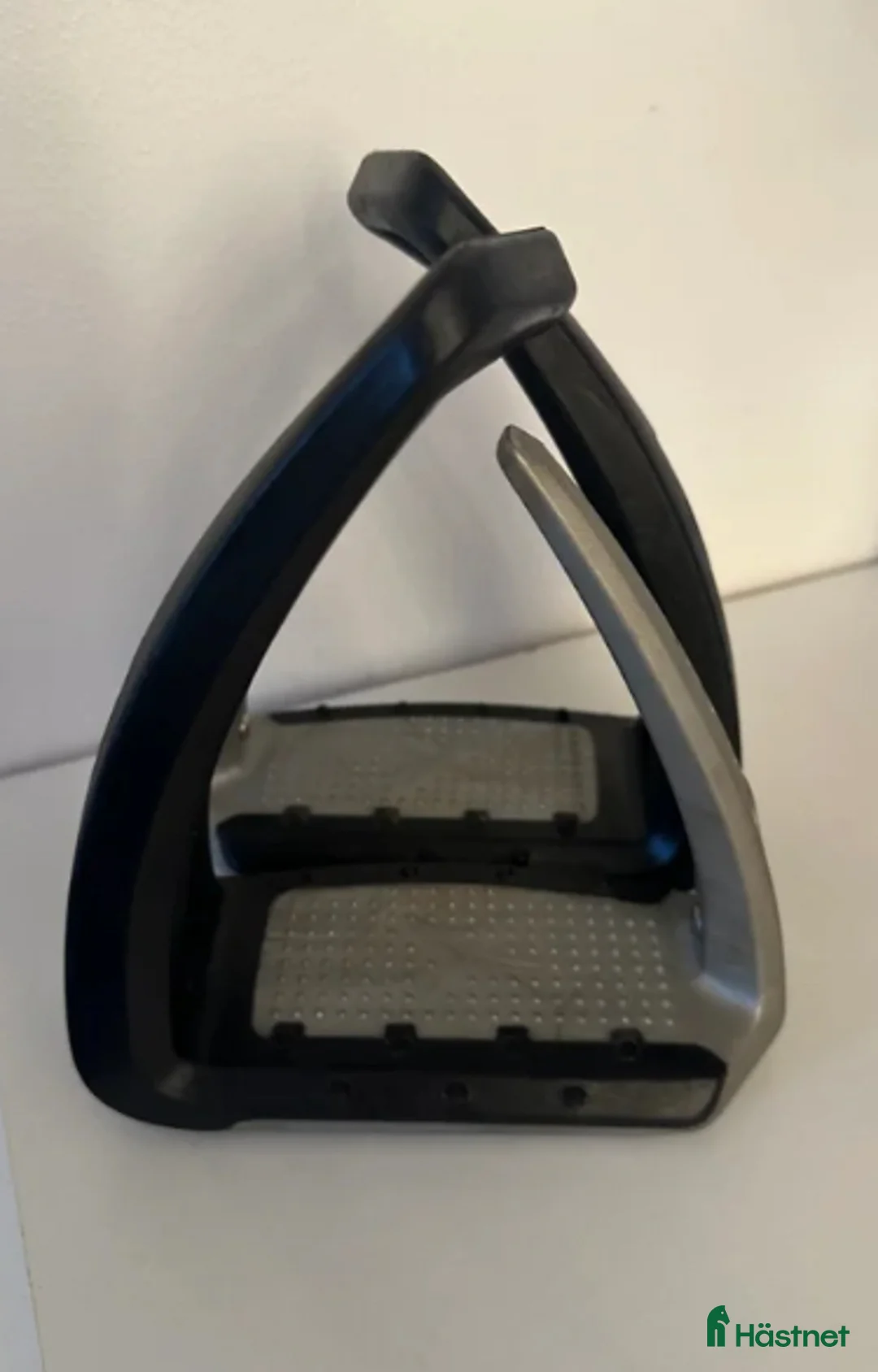 Stigbyglar hästutrustning till salu: Freejump stigbyglar  - Annons 3