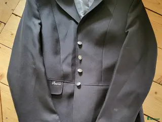 Jackor & Kavajer ryttarutrustning till salu: Tävlingskavaj från Pikeur - Annons 2