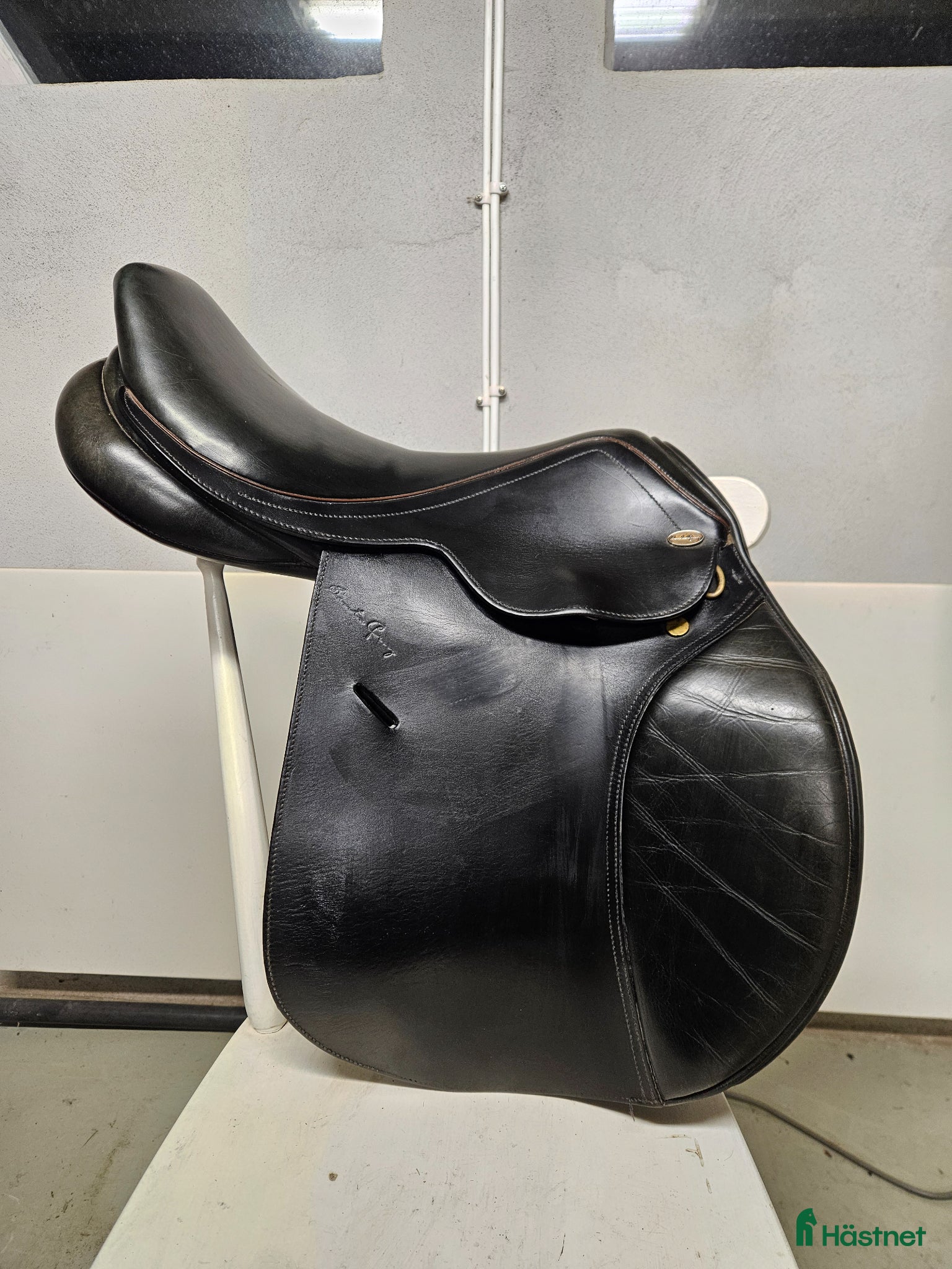 Sadlar hästutrustning Santa Cruz sadel säljes - Annons 5