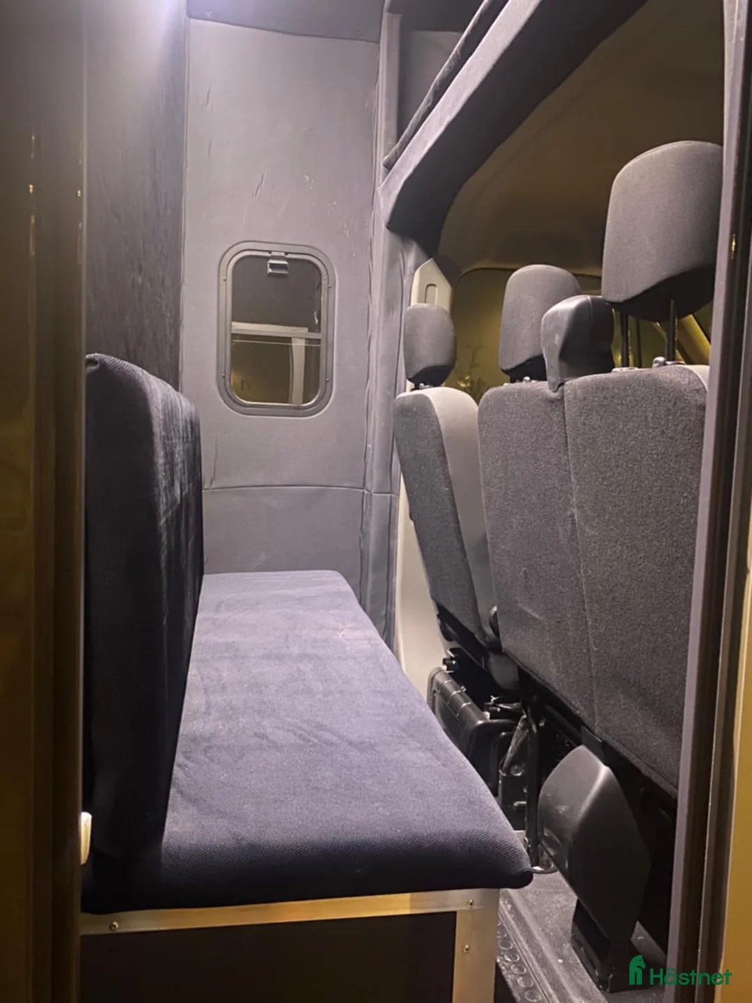 Hästlastbilar  fordon & transport till salu: Stuteri B-kortsbuss meetingmodell  i Falun - Annons 13