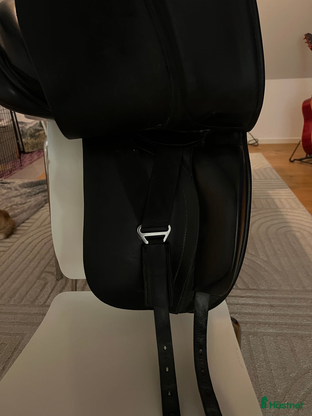 Sadlar hästutrustning till salu: FIN DRESSYRSADEL  i Hudiksvall - Annons 4