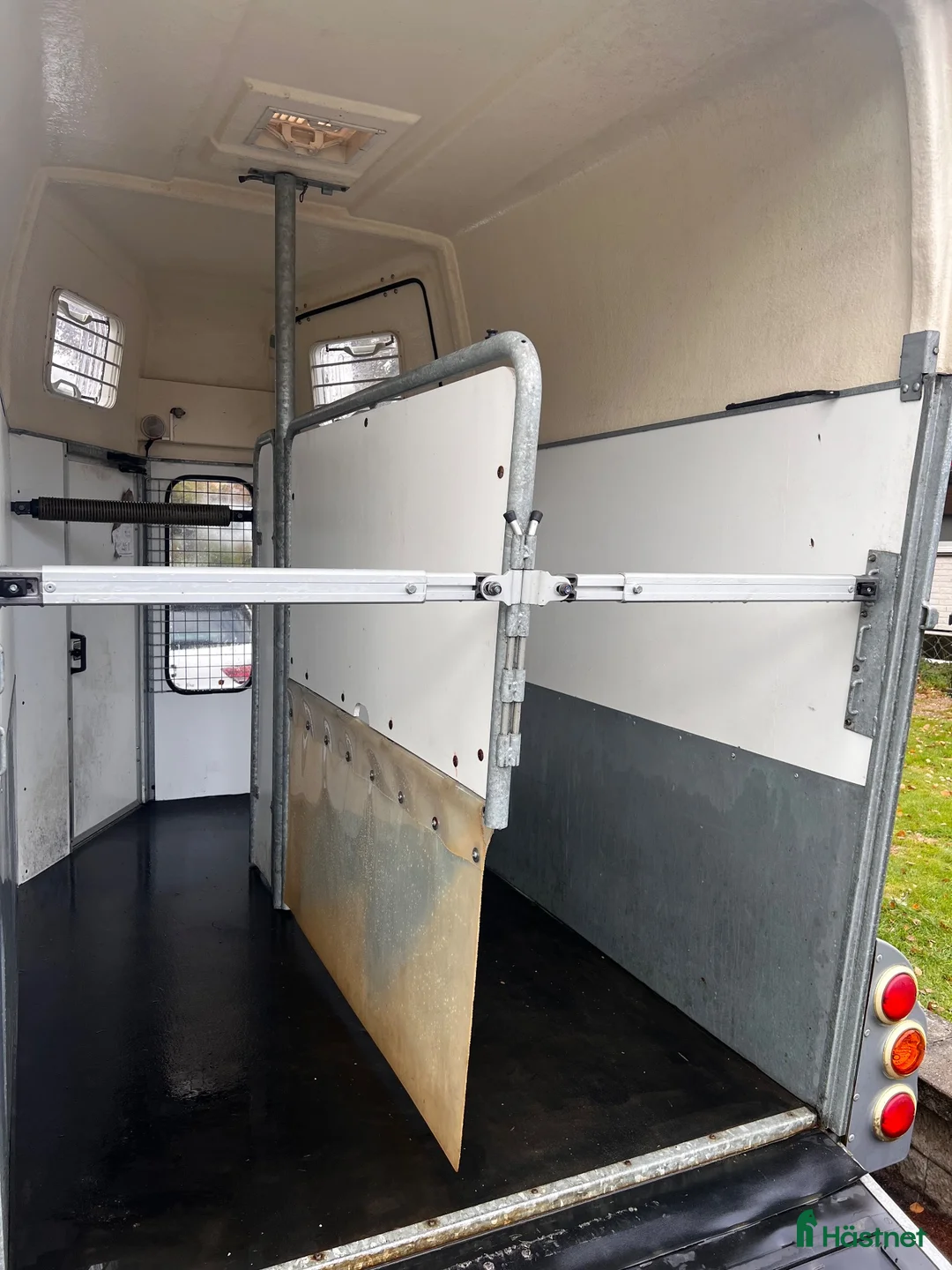 Hästtransporter  fordon & transport till salu: Fin Thule Star Safir till salu  i Herrljunga - Annons 6