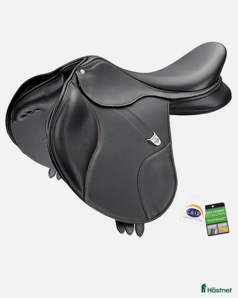 Sadlar hästutrustning till salu: Bates elevation ds lux hoppsadel i Insjön - Annons 1