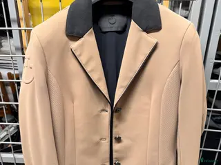 Jackor & Kavajer ryttarutrustning till salu: Ryttarutrustning - Annons 13