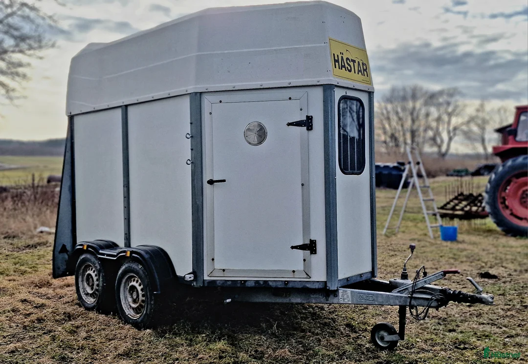 Hästtransporter  fordon & transport till salu: Nybesiktad Värmlandsvagn i väldigt fint skick! - Annons 2