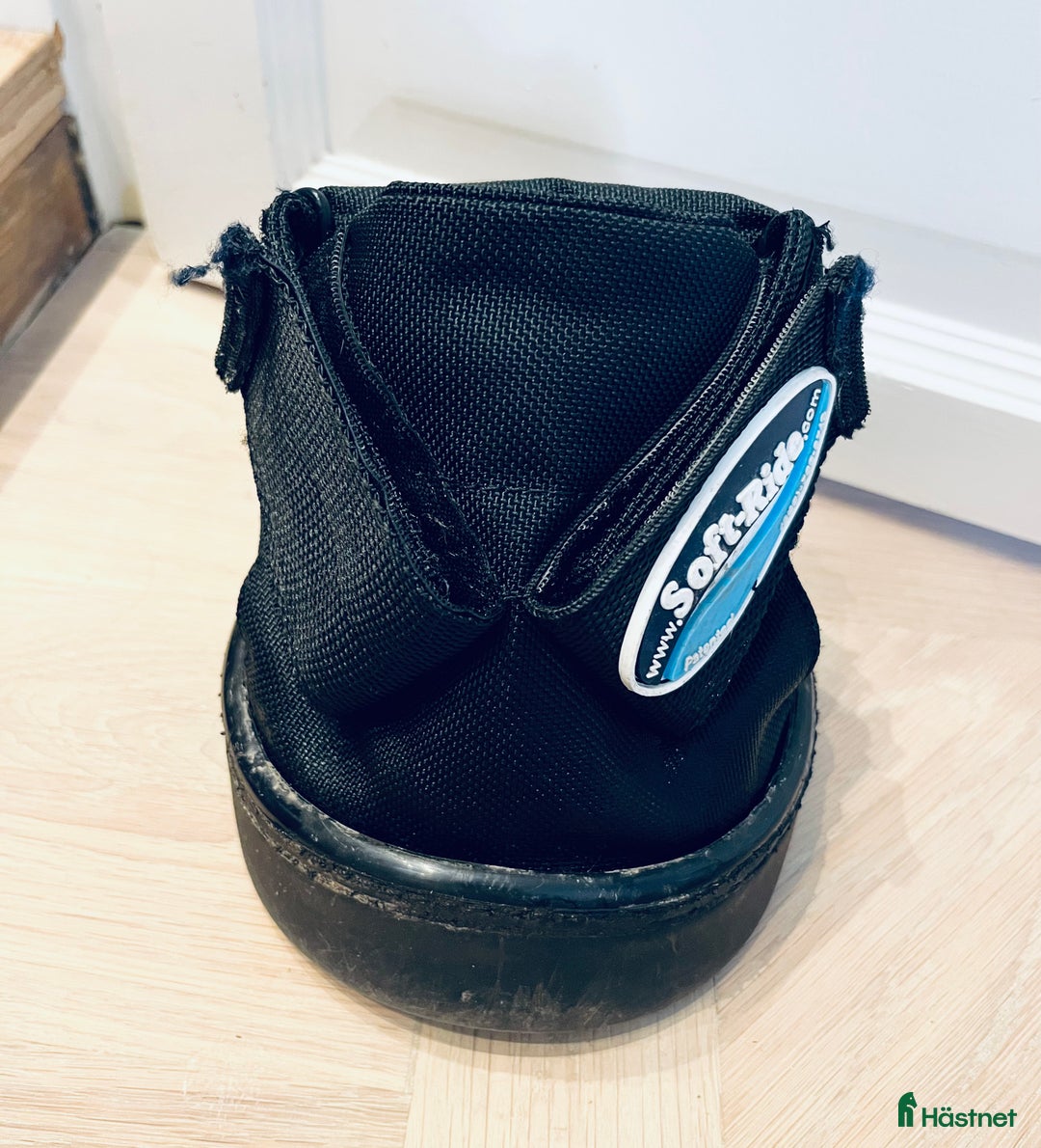 Benskydd hästutrustning till salu: Soft-Ride boot (toppen vid tappsko!) i Stockholm - Annons 3