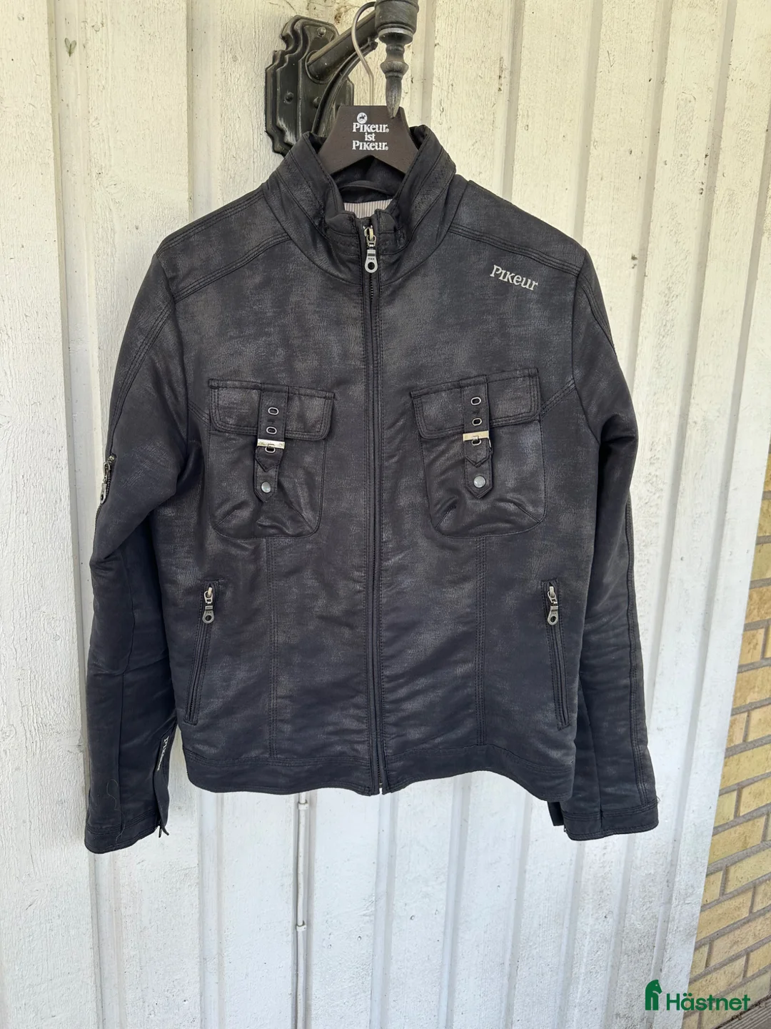 Jackor & Kavajer ryttarutrustning till salu: Pikeur jacka läderimitation  - Annons 5