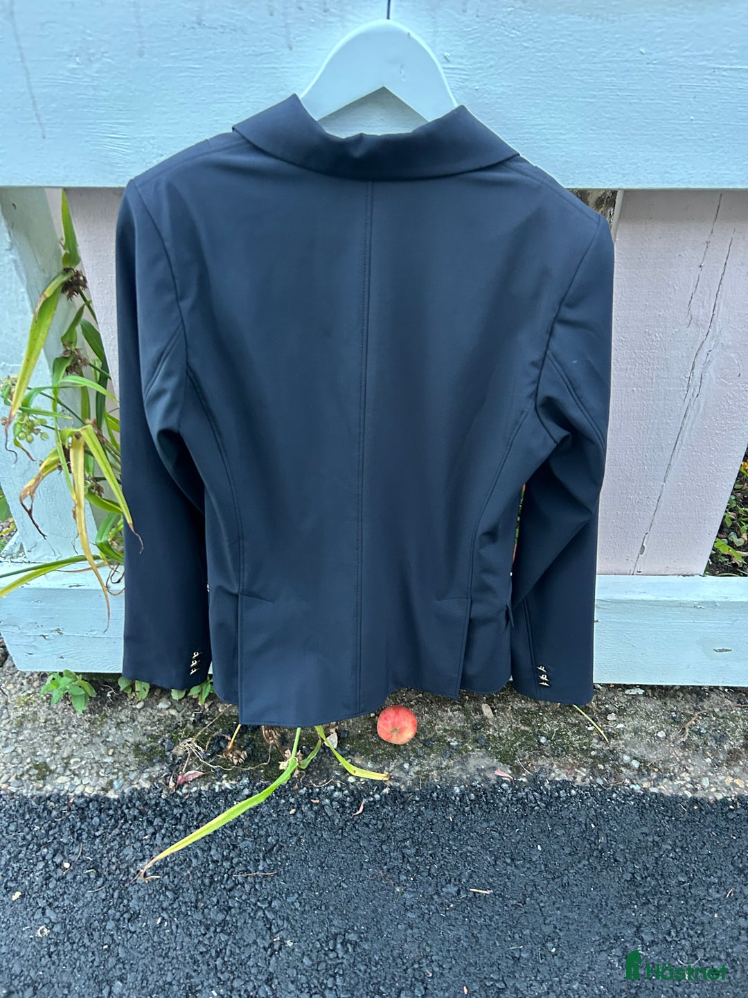 Jackor & Kavajer ryttarutrustning till salu: Marinblå Kingsland kavaj i Halmstad - Annons 2