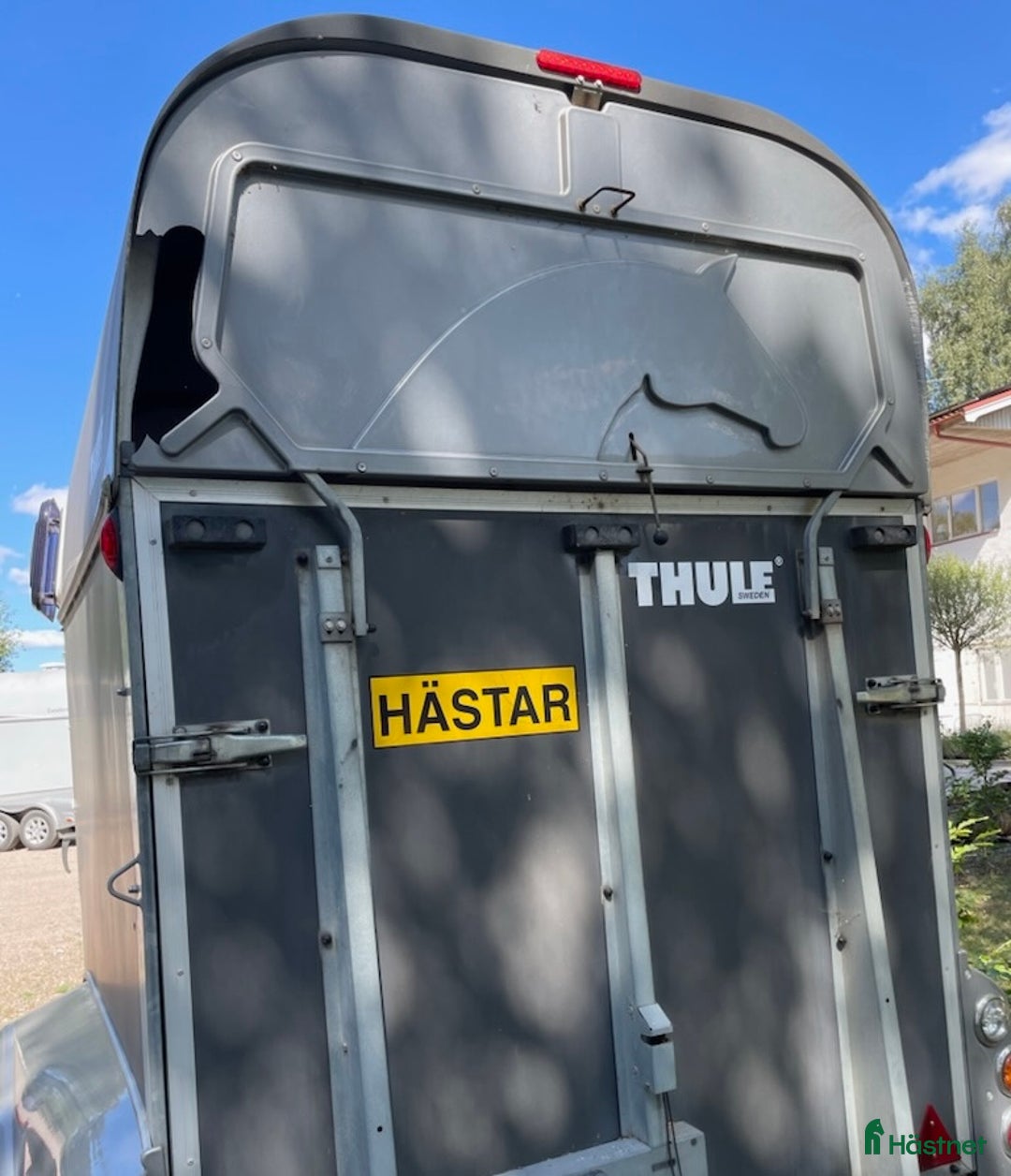 Hästtransporter  fordon & transport till salu: Välvårdad Thule i Teckomatorp - Annons 4