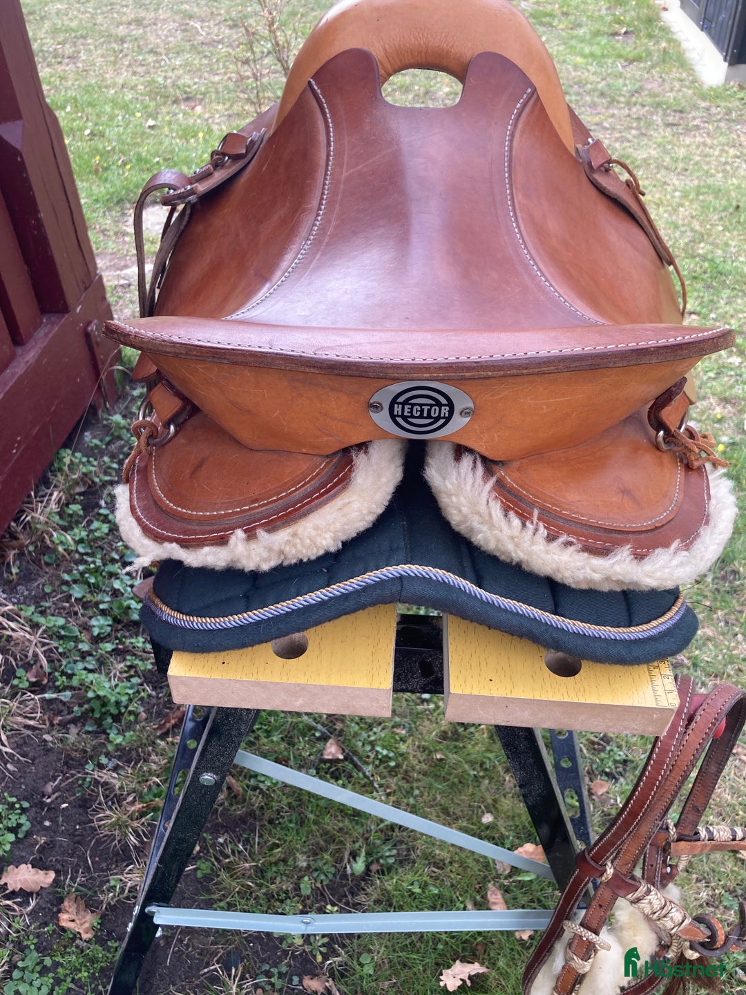 Sadlar hästutrustning till salu: Hektor westerntyp bladsadel 17 t i Nacka - Annons 5