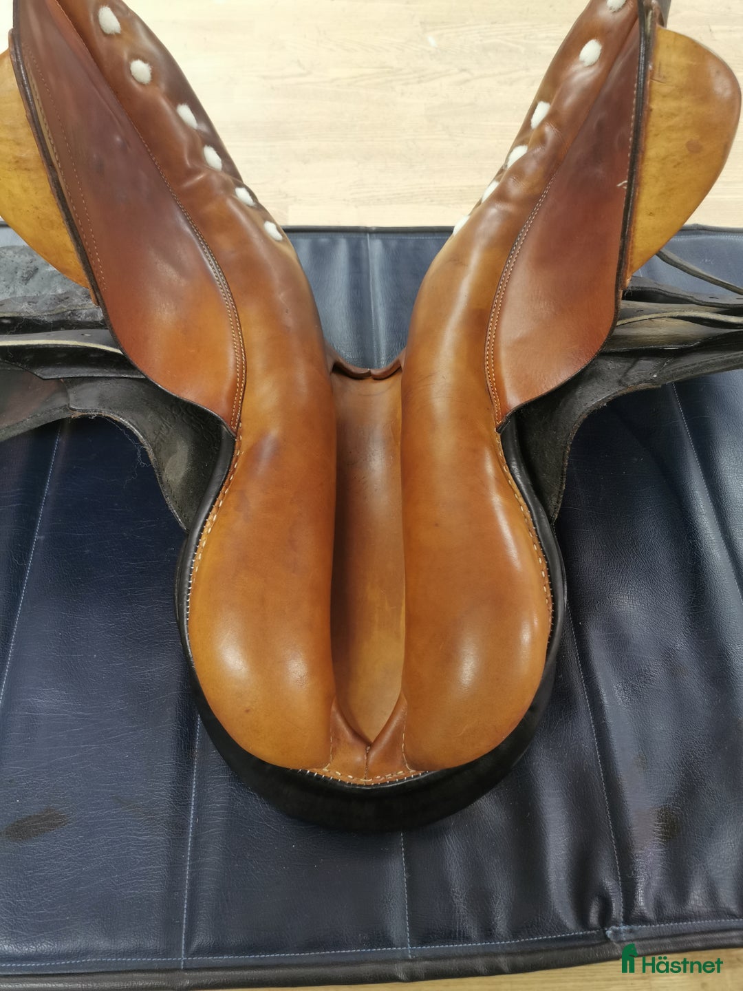 Sadlar hästutrustning till salu: Stubben Siegfried MF Special i Vännäs - Annons 3