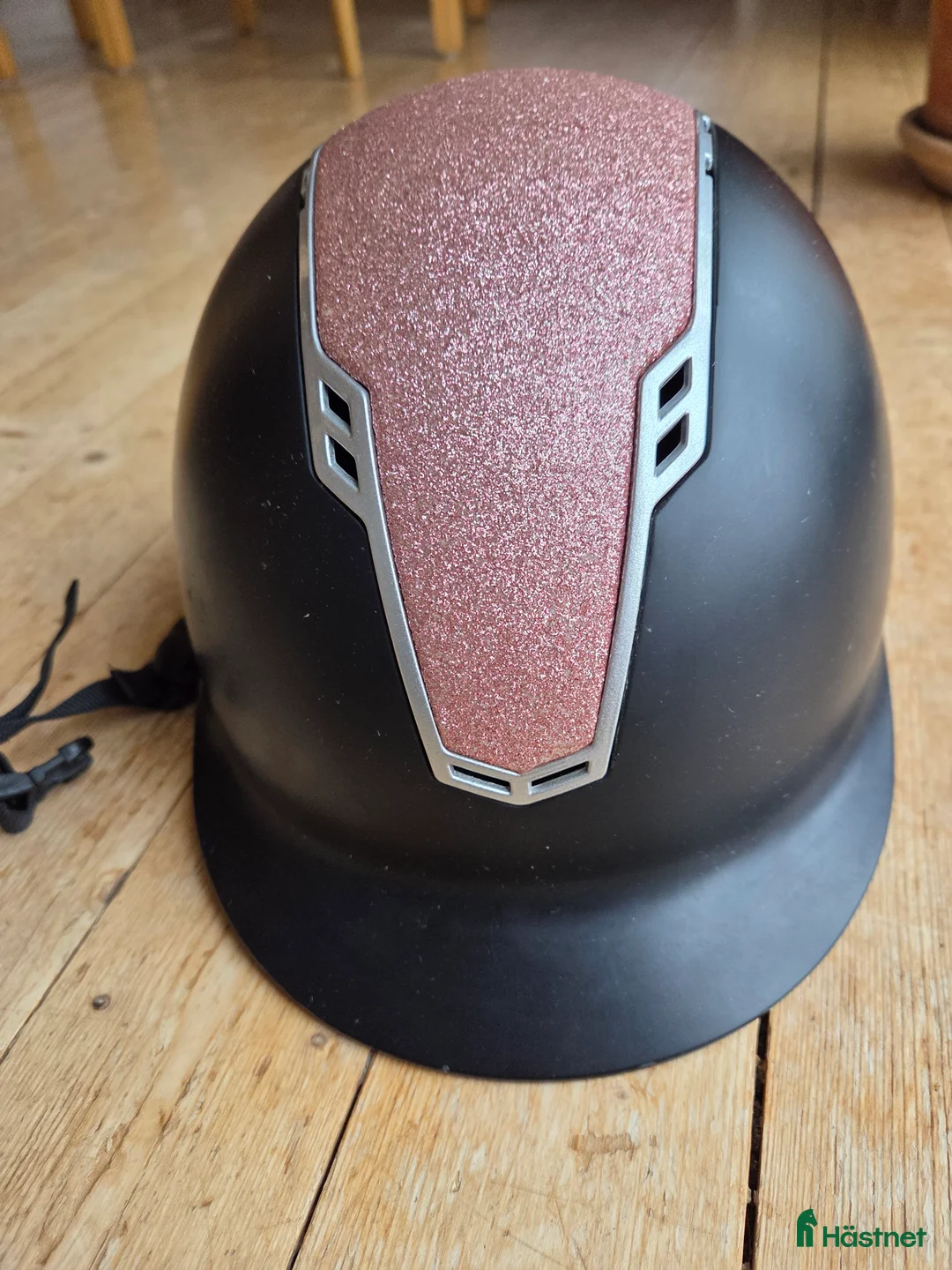 Hjälmar ryttarutrustning till salu: Jacson Philly Mips Svart och rosa  - Annons 1