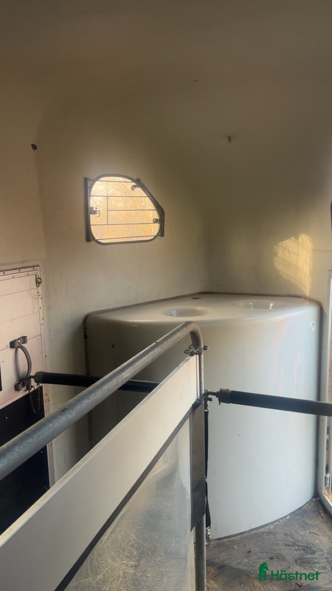 Hästtransporter  fordon & transport till salu: Hästransport i Kinnarumma - Annons 6