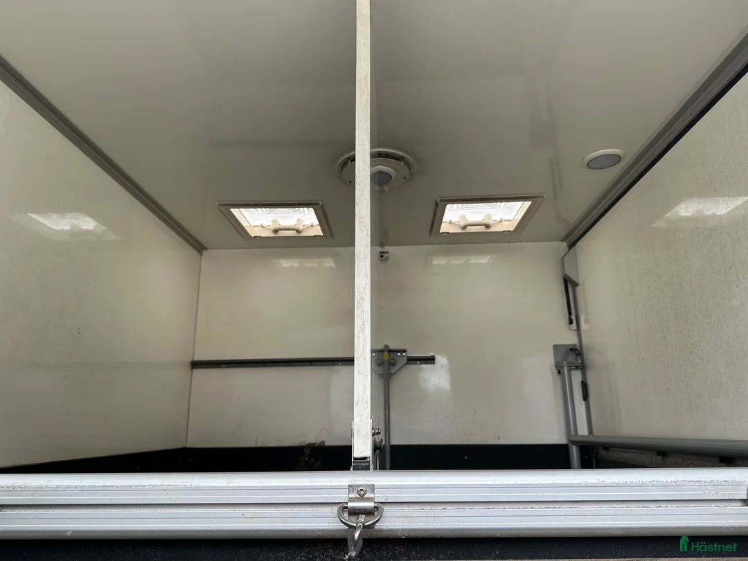 Hästlastbilar  fordon & transport till salu: Umesläp B-kortslastbil 1067 kg - Annons 9