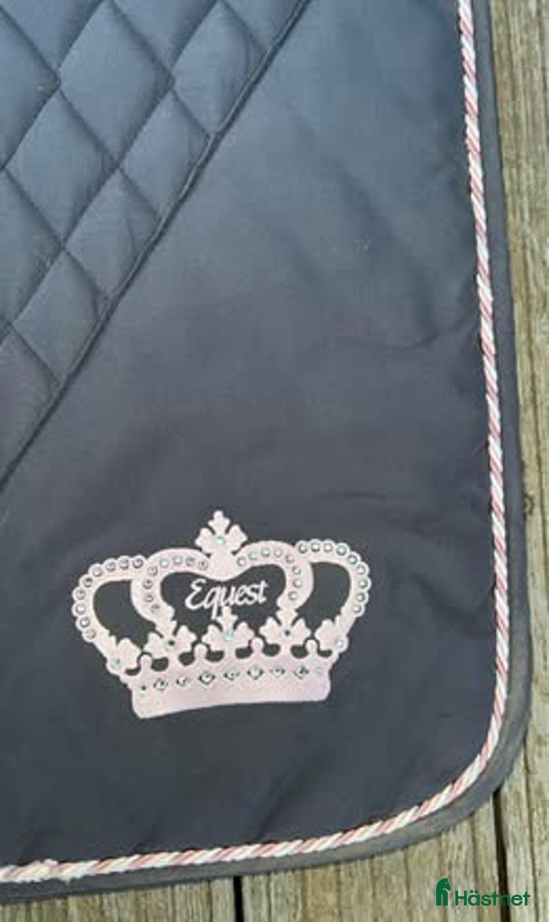 Schabrak & Vojlockar hästutrustning till salu: Equest dressyrschabrak  i Vallentuna - Annons 2