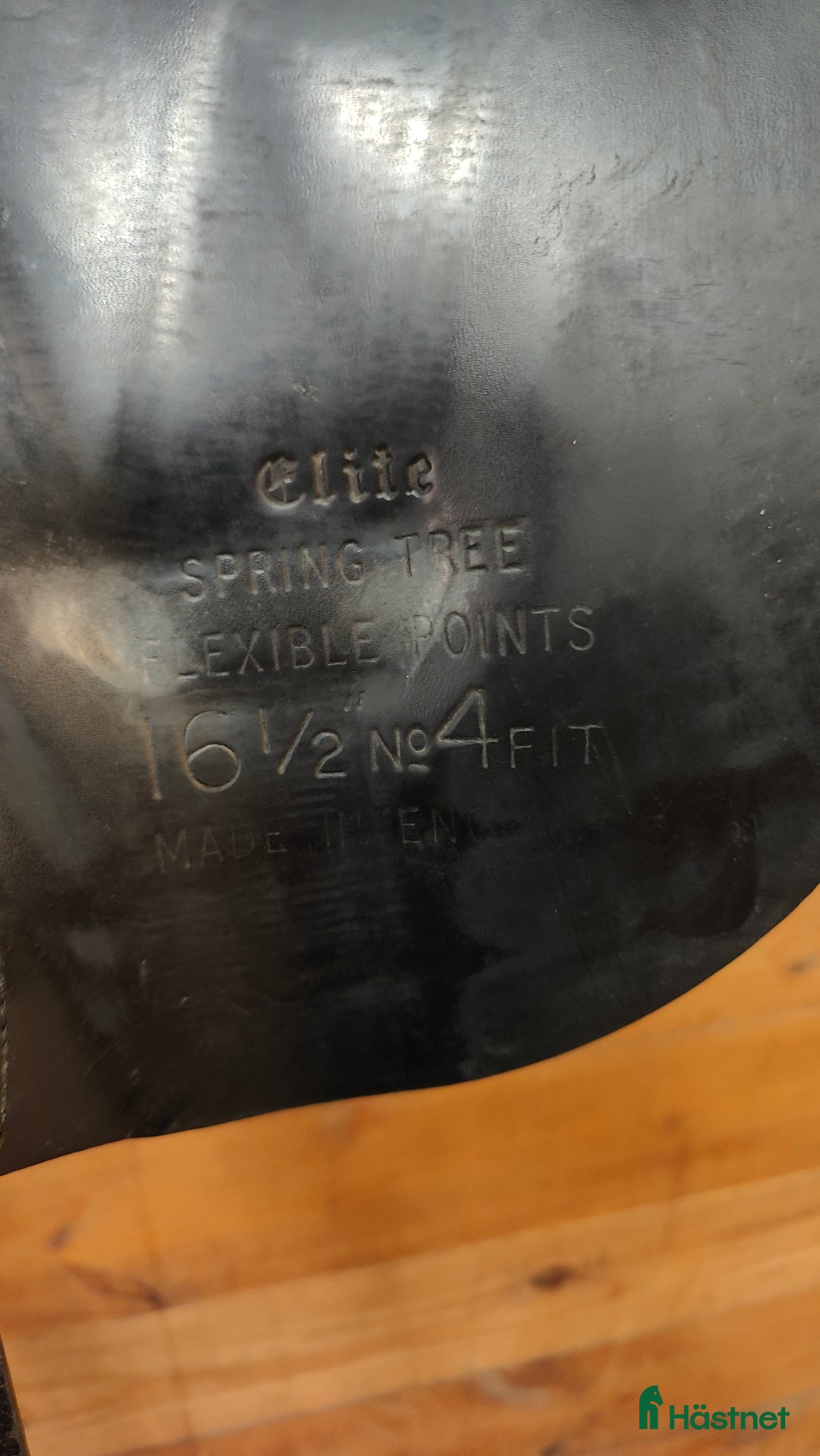 Sadlar hästutrustning till salu: Wellington Elite dressyrsadel  i Skellefteå - Annons 3