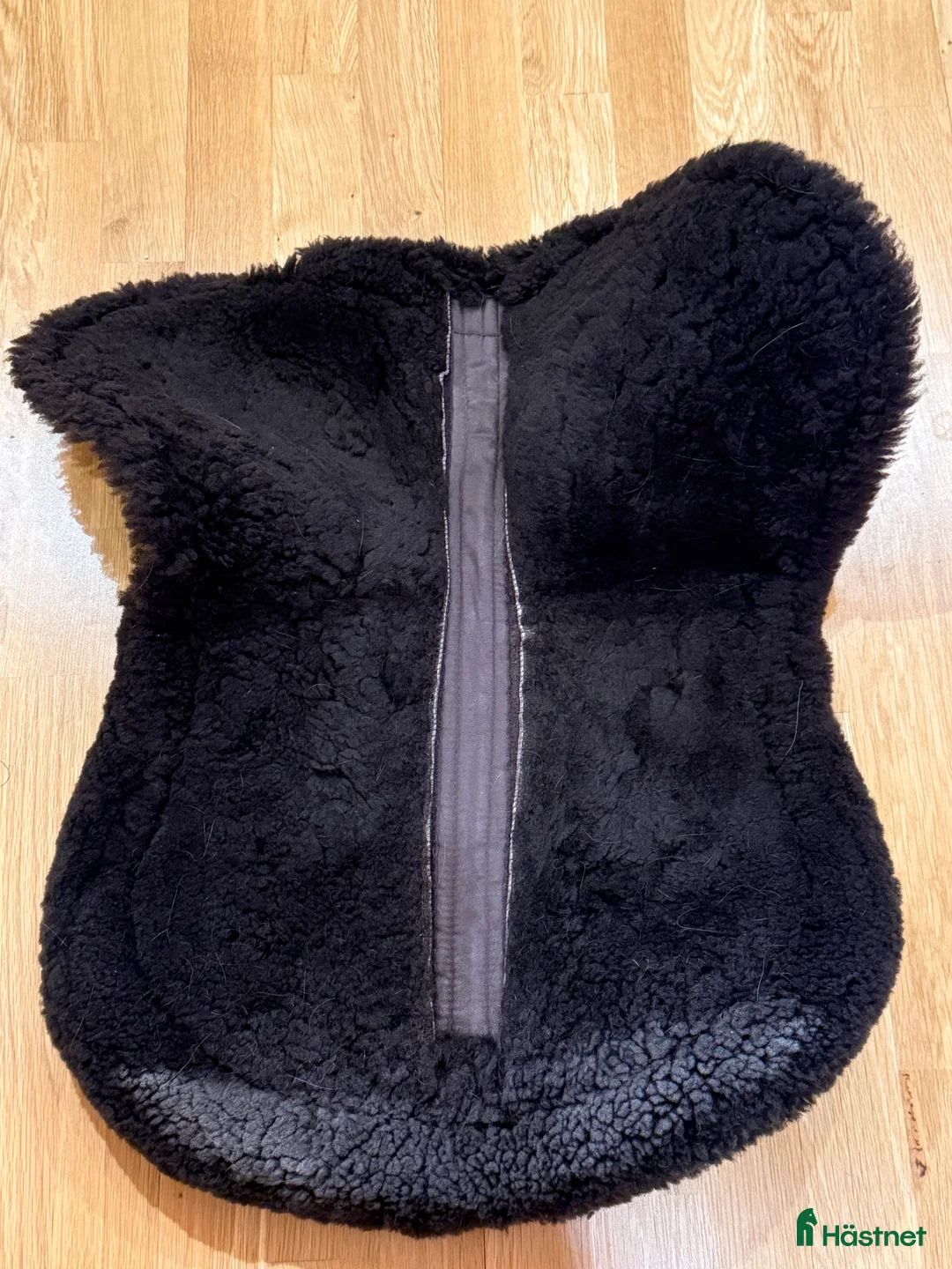 Schabrak & Vojlockar hästutrustning till salu: Ullpad  i Reftele - Annons 3