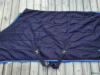 Täcken hästutrustning till salu: Stalltäcke 145 cm i Växjö - Annons 2