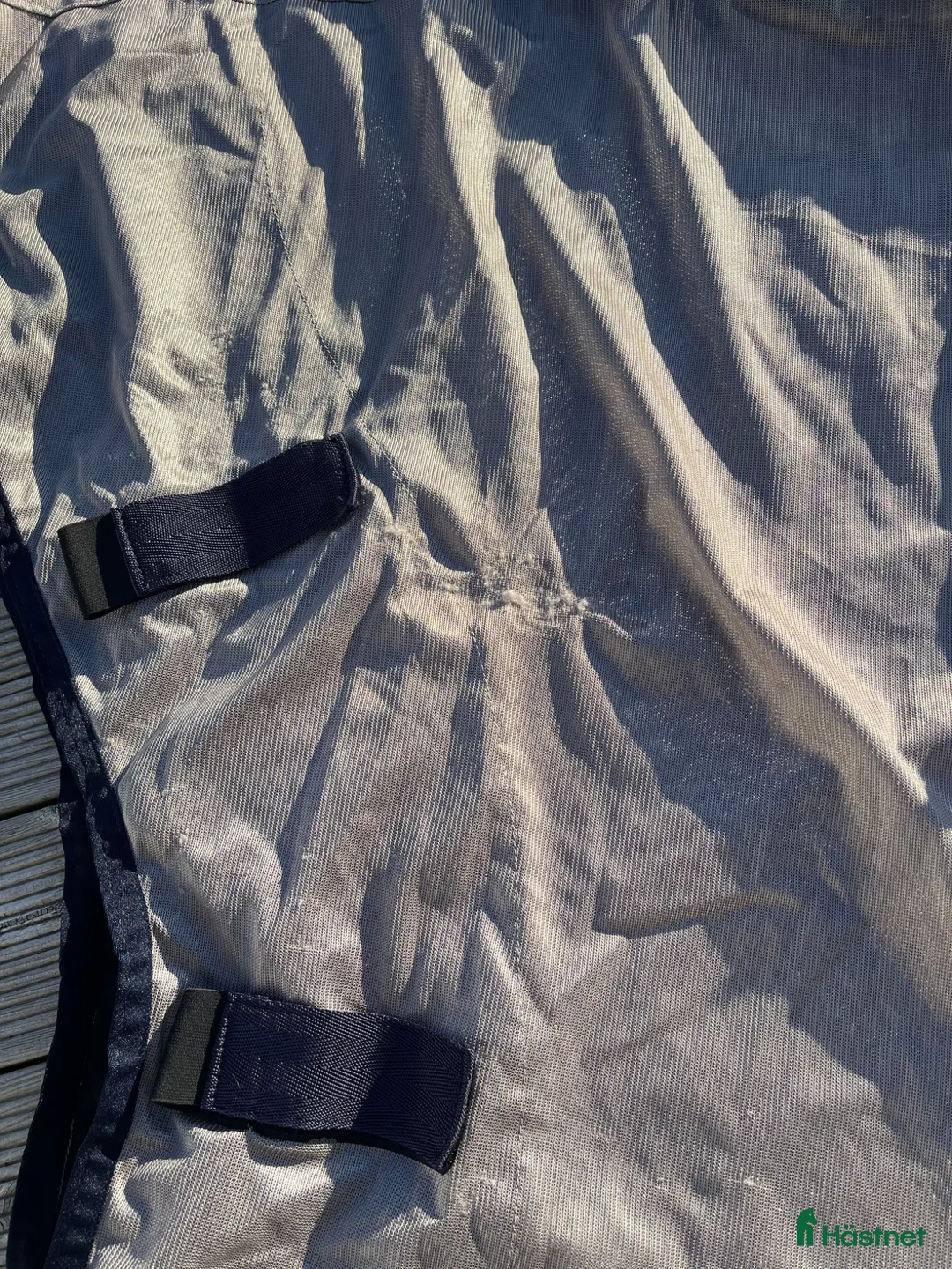 Täcken hästutrustning till salu: Ridflugtäcke  - Annons 2