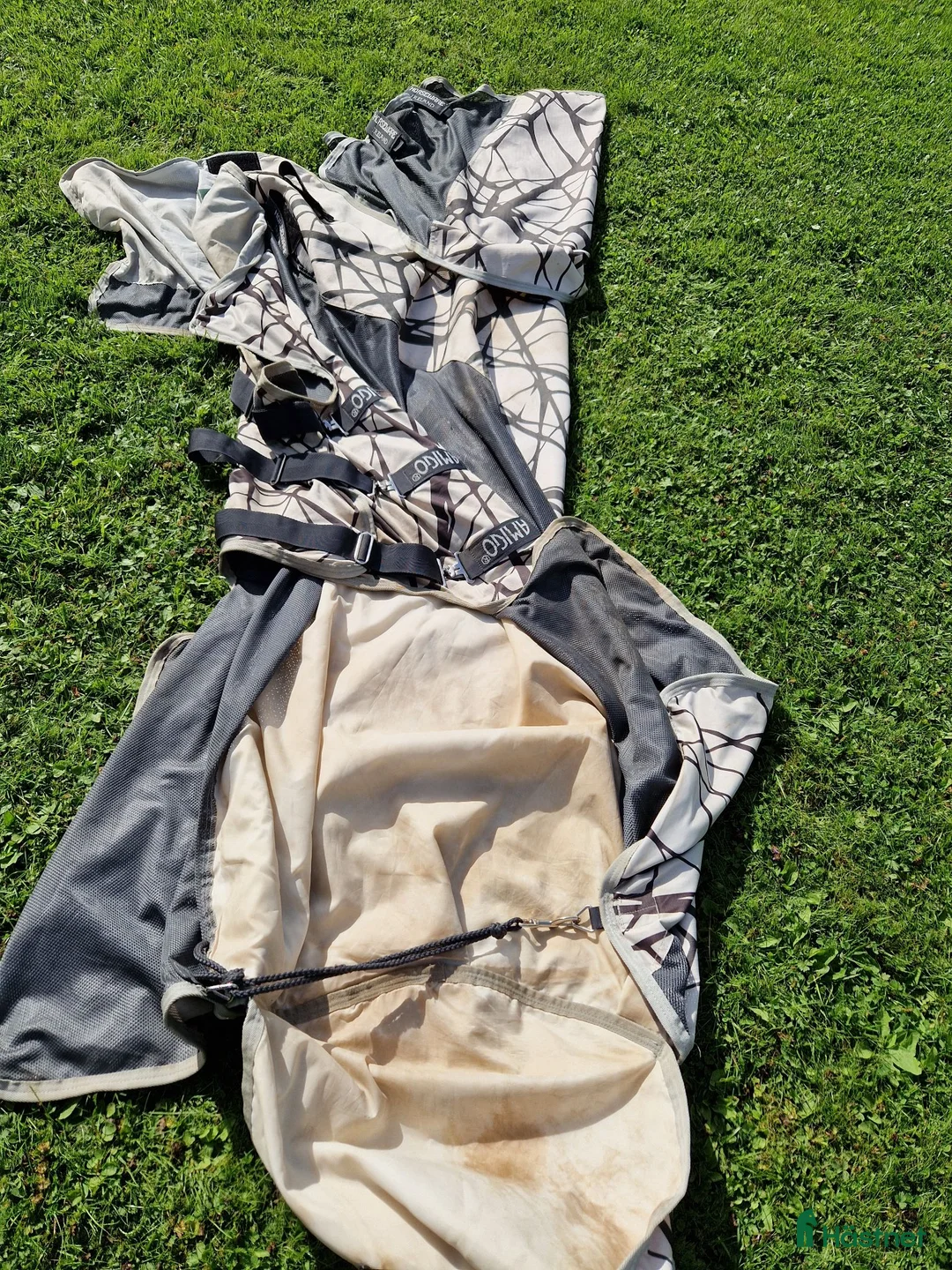 Täcken hästutrustning till salu: Regn/Flugtäcke Camofly 3-in-1 Plus Amigo Horseware - Annons 7