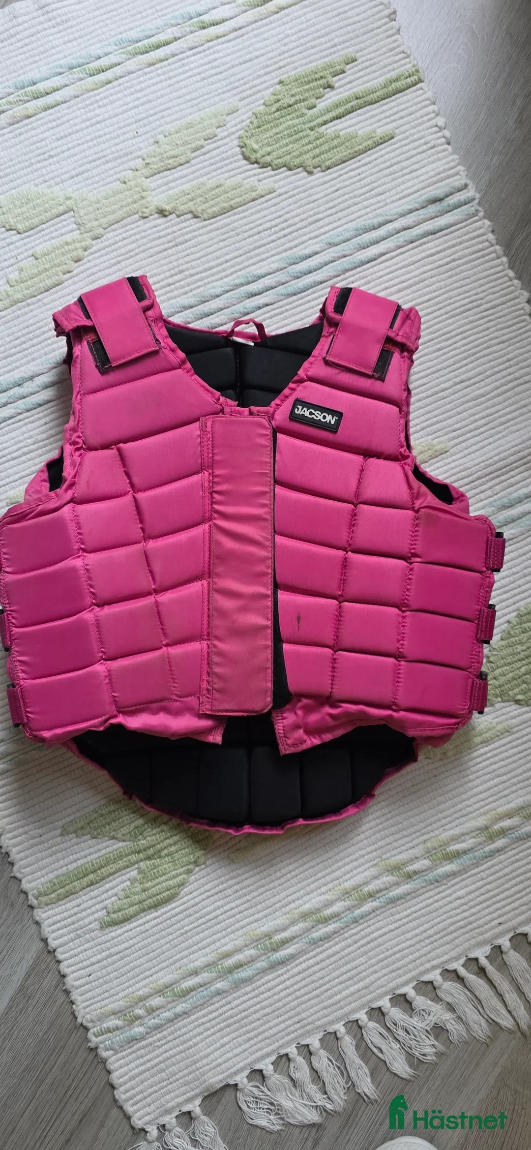 Säkerhetsvästar ryttarutrustning till salu: Säkerhetsväst för barn i Landvetter - Annons 1