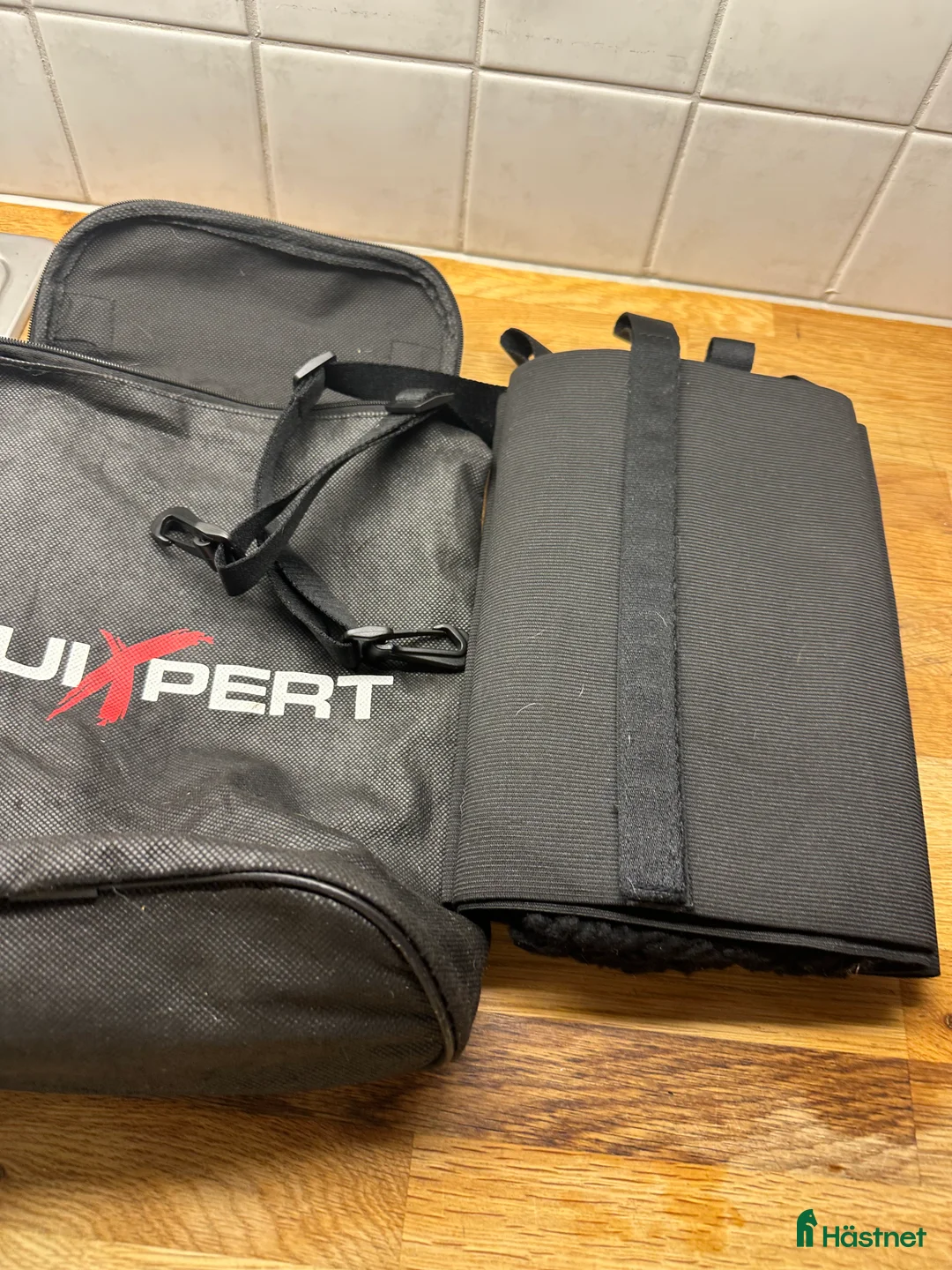 Sadeltillbehör hästutrustning till salu: EQUIXPERT SPORRSKYDD - Annons 1