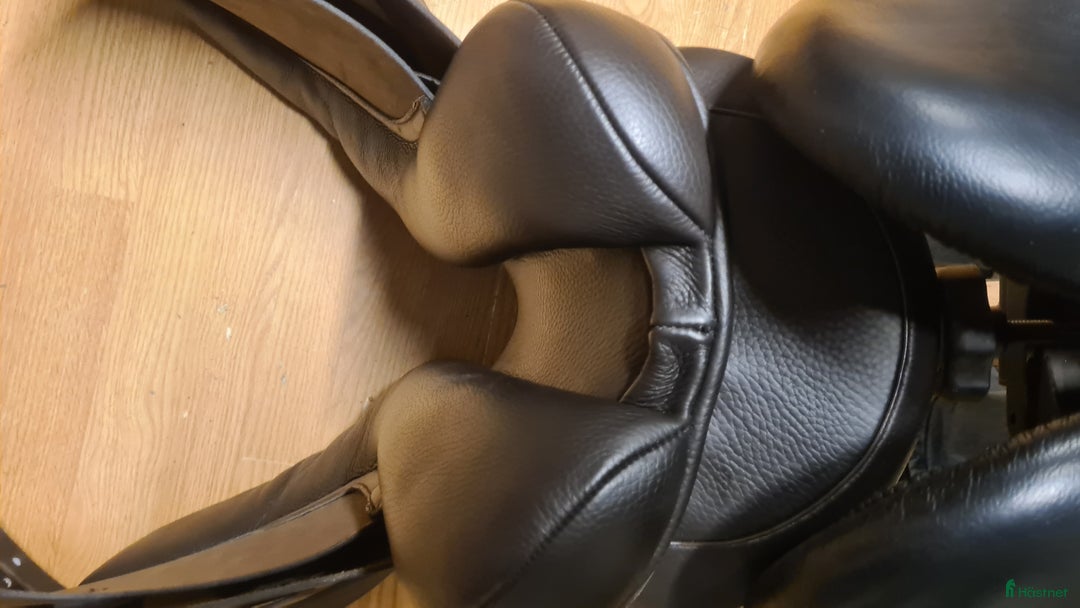 Sadlar hästutrustning till salu: Albion Adjusta Legend K2 i Hamneda - Annons 6